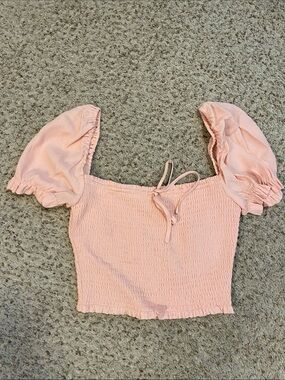Wilfred Peach Puff-Sleeve Smocked Crop Top